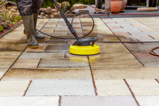 Best Pool Deck Cleaning in Agua Dulce, TX