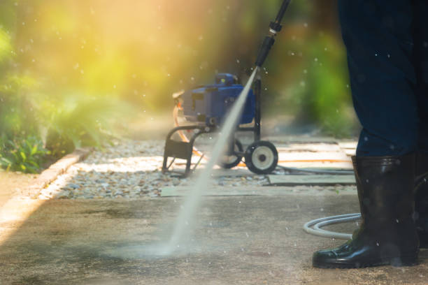 Professional Pressure Washing Services in Agua Dulce, TX